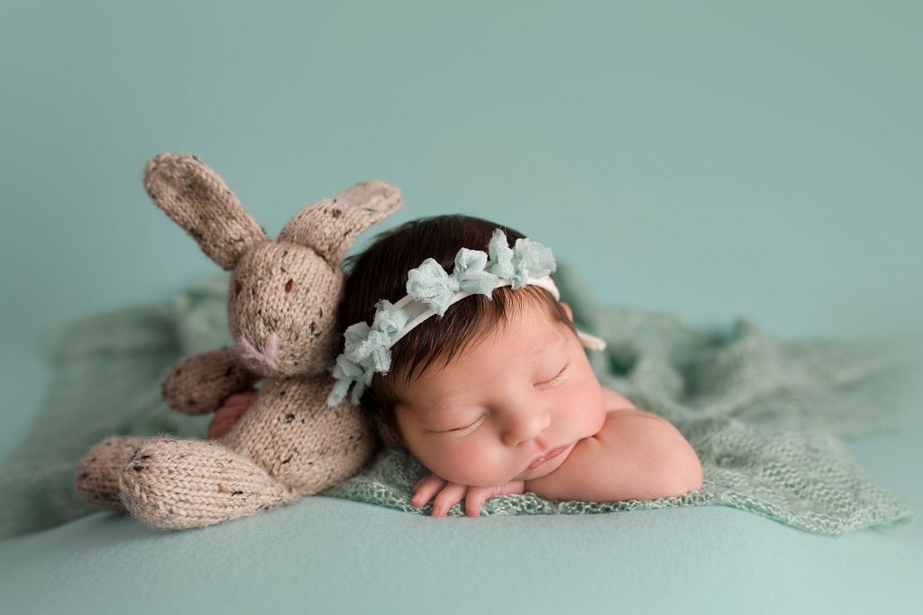 Newborn Photographer Reading